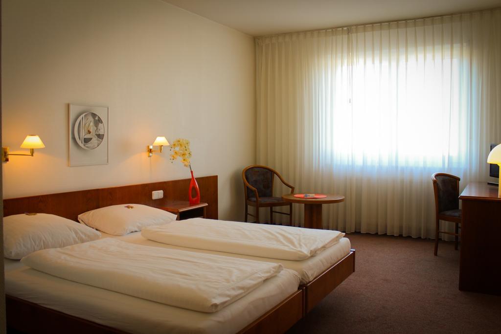 Hotel La Taverna Rosbach vor der Höhe Habitación foto